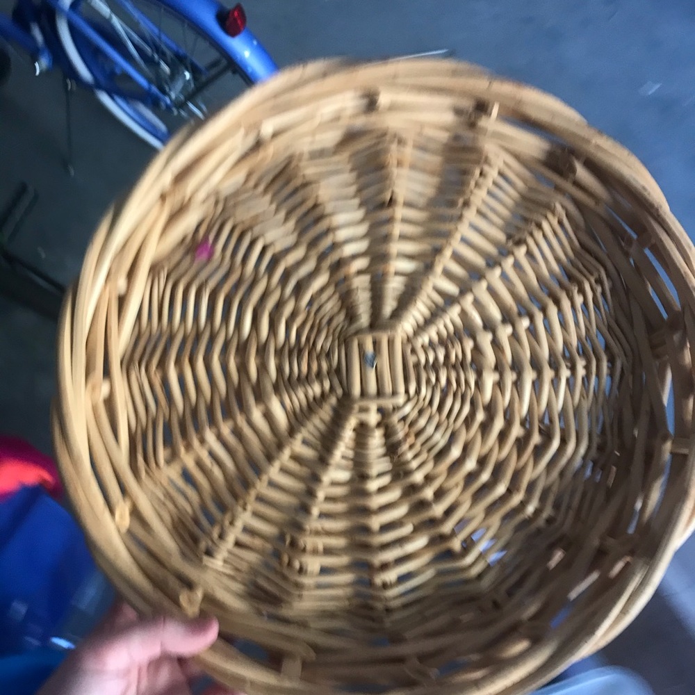 B1G1 Basket